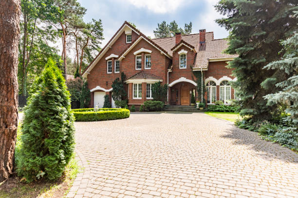 Professional Driveway Pavers in Petersburg, MI